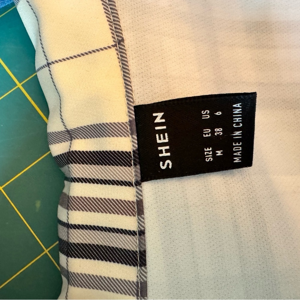 SHEIN Black and White Plaid Blazer Jacket - Picture 3 of 8
